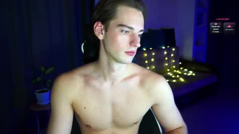 Snapshot of litmate chatting on November 15, 1:14 am ask me online show from November 15, 1:14 am