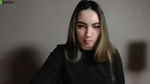 Snapshot of little___angell chatting on December 10, 2:39 pm Tina online show from December 10, 2:39 pm