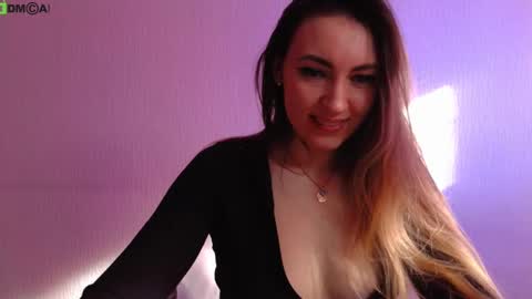 Snapshot of little___angell chatting on February 22, 11:35 am Tina online show from February 22, 11:35 am