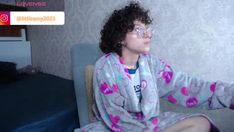  AMY  online show from December 11, 5:10 am