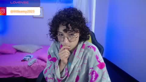  AMY  online show from January 2, 7:12 am