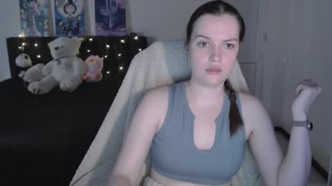 little__flowers online show from October 15, 8:03 am