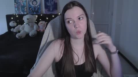 little__flowers online show from November 23, 6:57 am