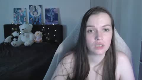 little__flowers online show from June 19, 9:57 am