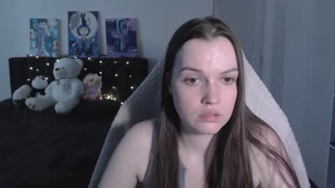 little__flowers online show from June 21, 9:23 am