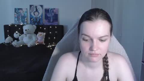 little__flowers online show from June 26, 9:35 am