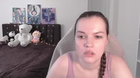 little__flowers online show from July 2, 7:14 am