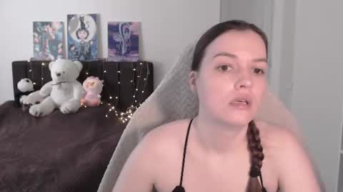 little__flowers online show from July 9, 7:12 am