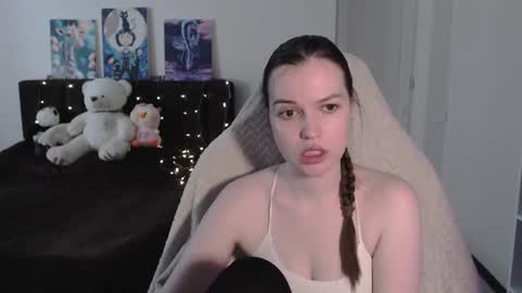 little__flowers online show from July 15, 7:46 am