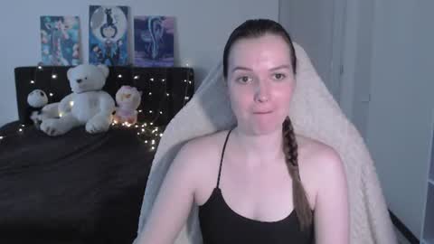 little__flowers online show from July 29, 7:17 am