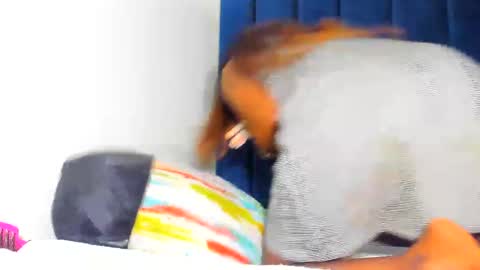 Snapshot of little_africa chatting on January 24, 6:04 pm little_africa online show from January 24, 6:04 pm