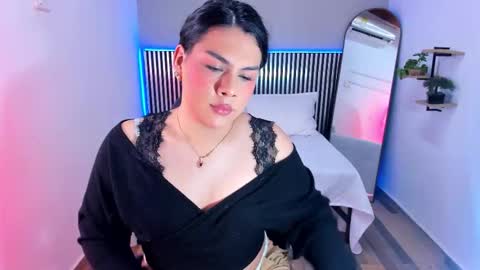 L I T T L E A L L I online show from February 2, 10:52 pm