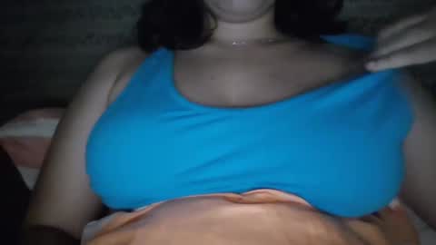 Snapshot of little_anef chatting on February 22, 4:18 am little_anef online show from February 22, 4:18 am