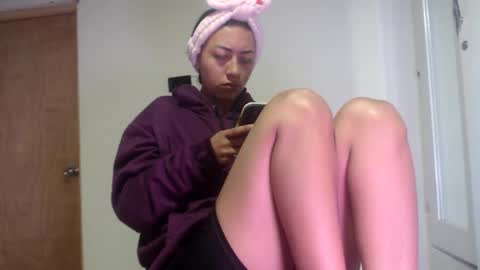 Aliciaparaisss online show from March 8, 12:20 pm