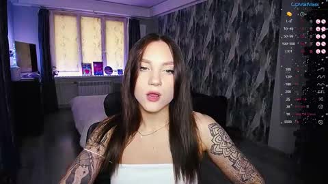 Snapshot of little_birdy chatting on October 14, 10:49 am Birdy online show from October 14, 10:49 am