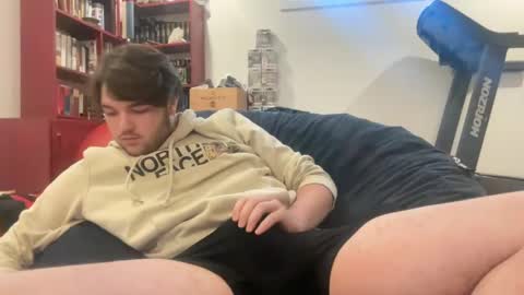 little_boi2much online show from December 15, 7:21 pm