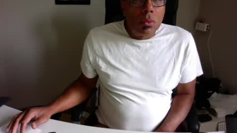 Snapshot of little_buddha chatting on July 20, 8:06 am Pure Black Power online show from July 20, 8:06 am