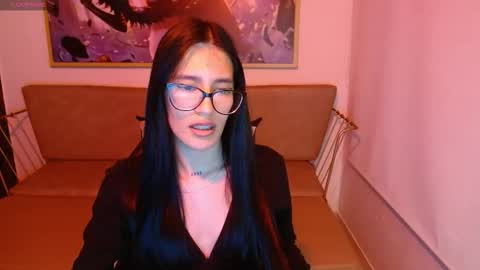 Snapshot of little_bunnyy_ chatting on March 18, 2:31 pm little_bunnyy_ online show from March 18, 2:31 pm