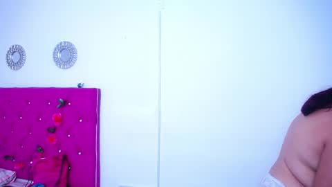 mai rojas online show from January 12, 10:12 pm
