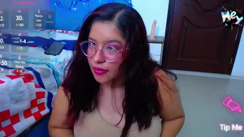 mai rojas online show from February 15, 10:10 pm