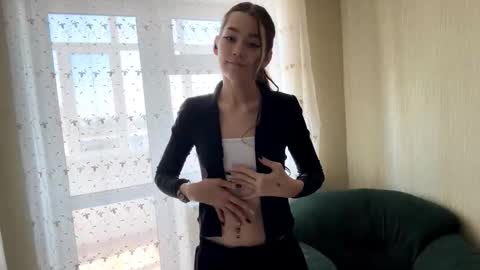 Viiola online show from October 23, 3:17 am