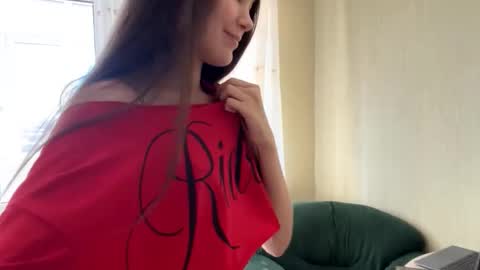 Viiola online show from November 11, 2:22 am