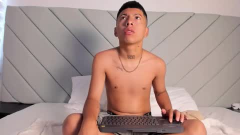 little_kris1 online show from November 5, 12:27 pm