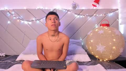 little_kris1 online show from November 21, 12:26 pm