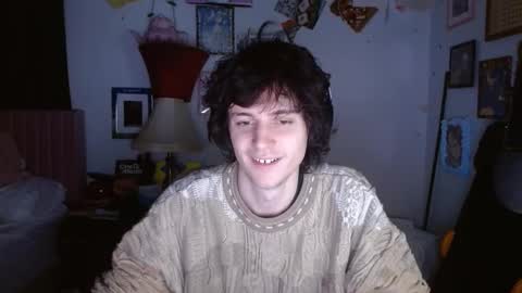 Leaf online show from February 21, 8:15 am