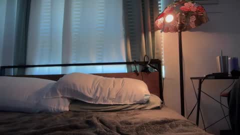 little lies online show from November 14, 3:11 pm