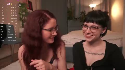 Kiki online show from June 15, 9:06 pm