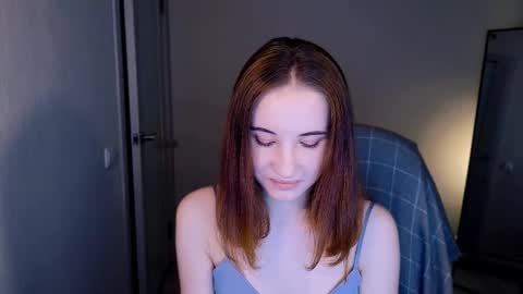 little_pretty_woman online show from March 8, 5:01 pm