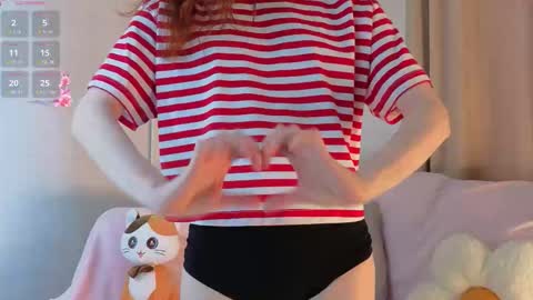 Snapshot of little_red_rosy chatting on February 3, 4:32 am Rosy online show from February 3, 4:32 am