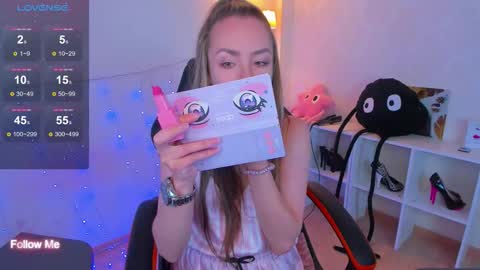 little_rockk online show from October 3, 5:15 am