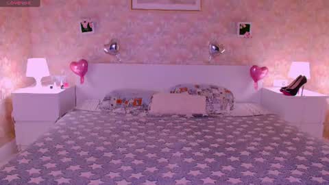Snapshot of little_rockk chatting on June 23, 10:46 am little_rockk online show from June 23, 10:46 am