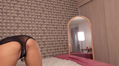 alex online show from November 24, 8:41 pm