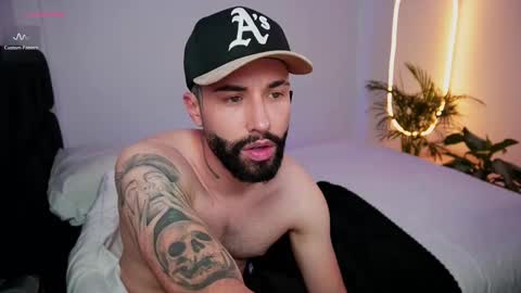 Snapshot of little_vannesaa chatting on February 18, 11:52 pm little_vannesaa online show from February 18, 11:52 pm