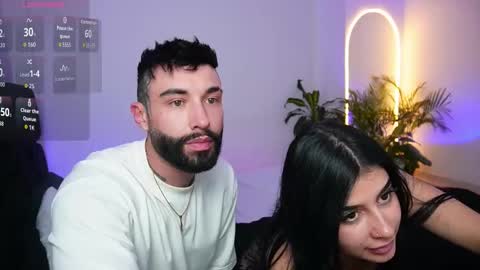 Snapshot of little_vannesaa chatting on September 15, 10:43 pm little_vannesaa online show from September 15, 10:43 pm