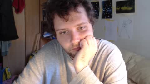 littlealien7 online show from November 1, 3:52 am