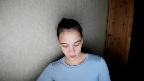 littleashleyy online show from November 29, 1:47 pm