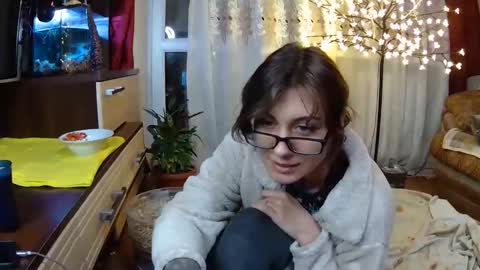 Snapshot of littlehappines chatting on October 26, 4:46 pm littlehappines online show from October 26, 4:46 pm