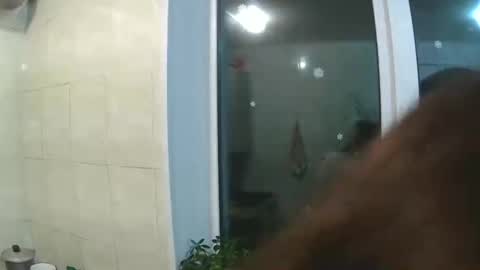 Snapshot of littlehappines chatting on October 28, 5:15 pm littlehappines online show from October 28, 5:15 pm