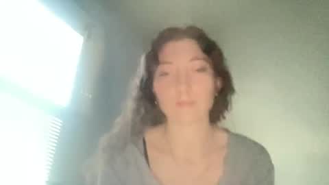 Snapshot of littlejuliette777 chatting on June 4, 12:38 am littlejuliette777 online show from June 4, 12:38 am