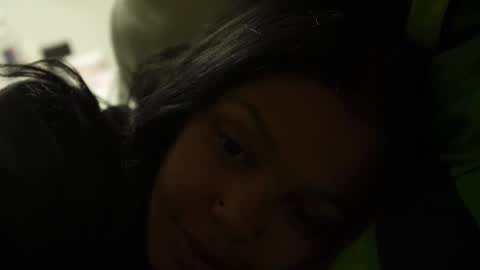 Snapshot of littlemads003 chatting on February 20, 5:23 am Maddy online show from February 20, 5:23 am