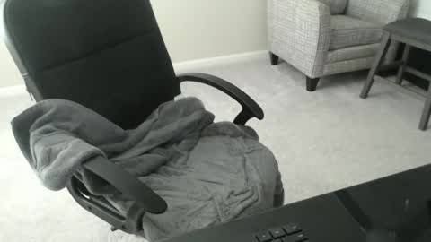 littleone1111765968 online show from December 1, 6:52 pm