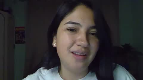 Mia  Wednesday to Sunday 730 am to 1030 am Colombian Hour D online show from September 27, 4:50 am