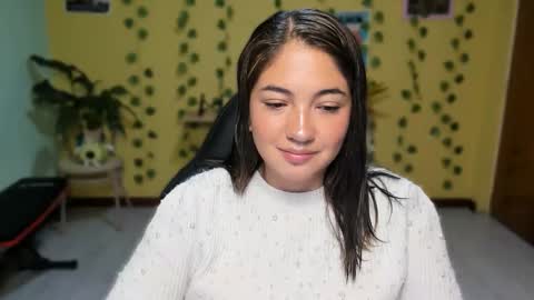 Mia  Wednesday to Sunday 730 am to 1030 am Colombian Hour D online show from March 22, 7:50 pm