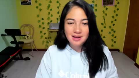 Mia  Wednesday to Sunday 730 am to 1030 am Colombian Hour D online show from August 7, 4:36 am