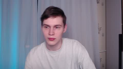 Snapshot of littlesadcabbage chatting on December 30, 2:09 am Sonnenschein online show from December 30, 2:09 am