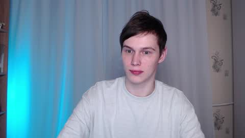 Snapshot of littlesadcabbage chatting on January 31, 12:28 am Sonnenschein online show from January 31, 12:28 am